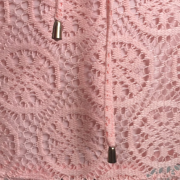 SLEEVELESS PEACH LACE DRESS - Picture 5 of 7